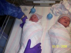 twins005